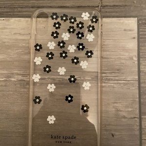 Kate spade black flowers case